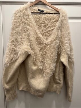Faux-Fur Trim V-Neck Sweater - Cream
